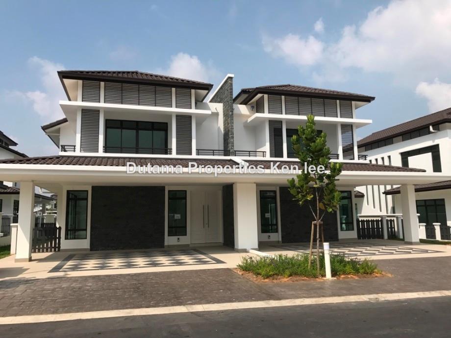 Semi-D house for Sale