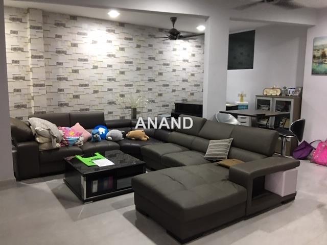 Terrace house for Sale