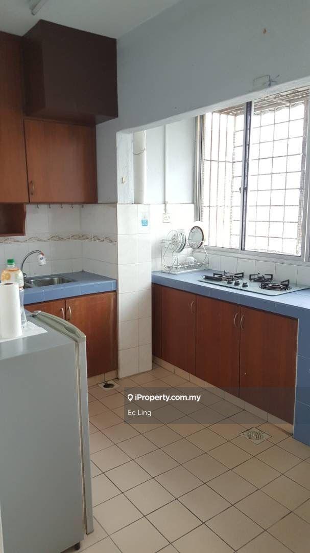 Palma puteri apartment kota damansara for sale,top floor,furnished