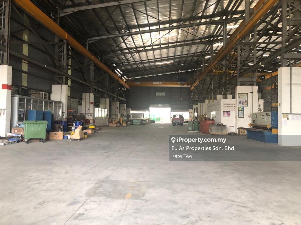 Detached factory for Sale