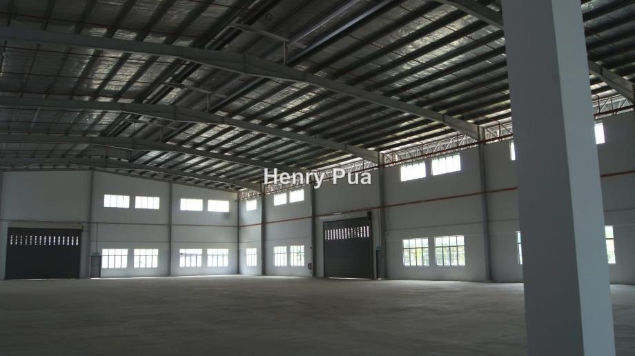 Detached factory for Sale