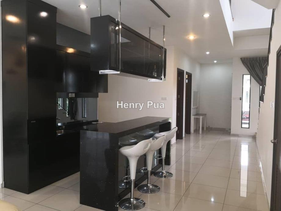 Semi-D house for Sale