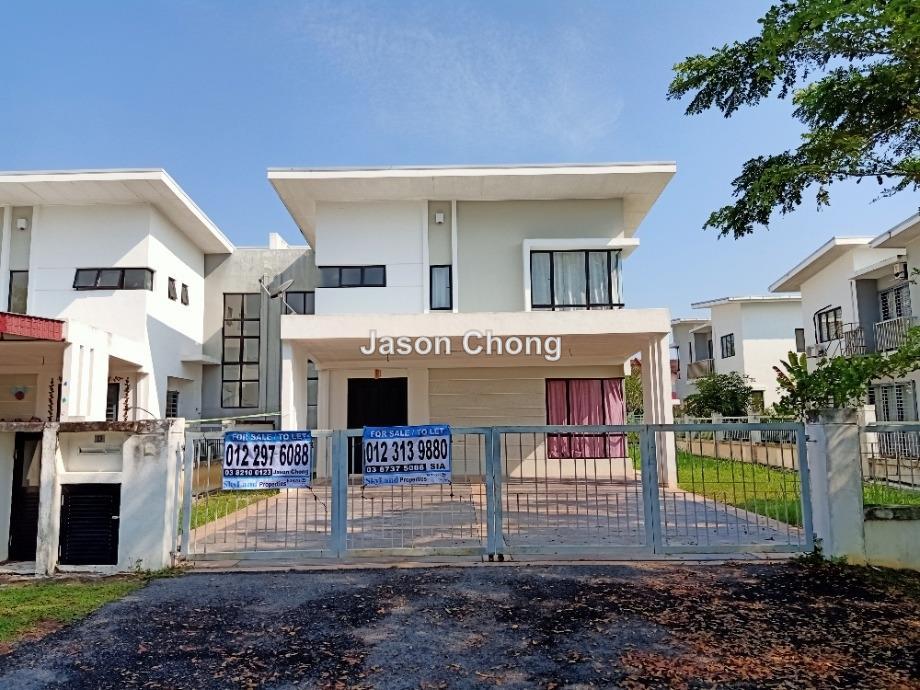 Semi-D house for Sale