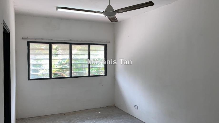 Flat for Rent