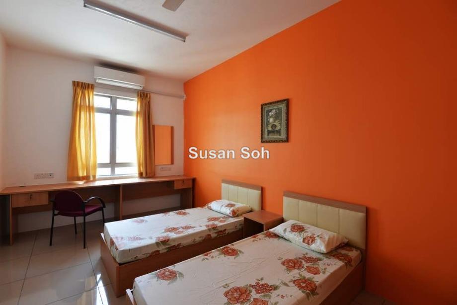 Freehold 4rooms Ixora Apartment Bukit Beruang near Mmu 