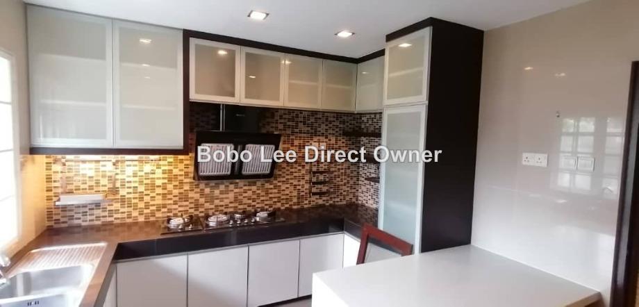 Corner 3 Storey Bungalow For Sale