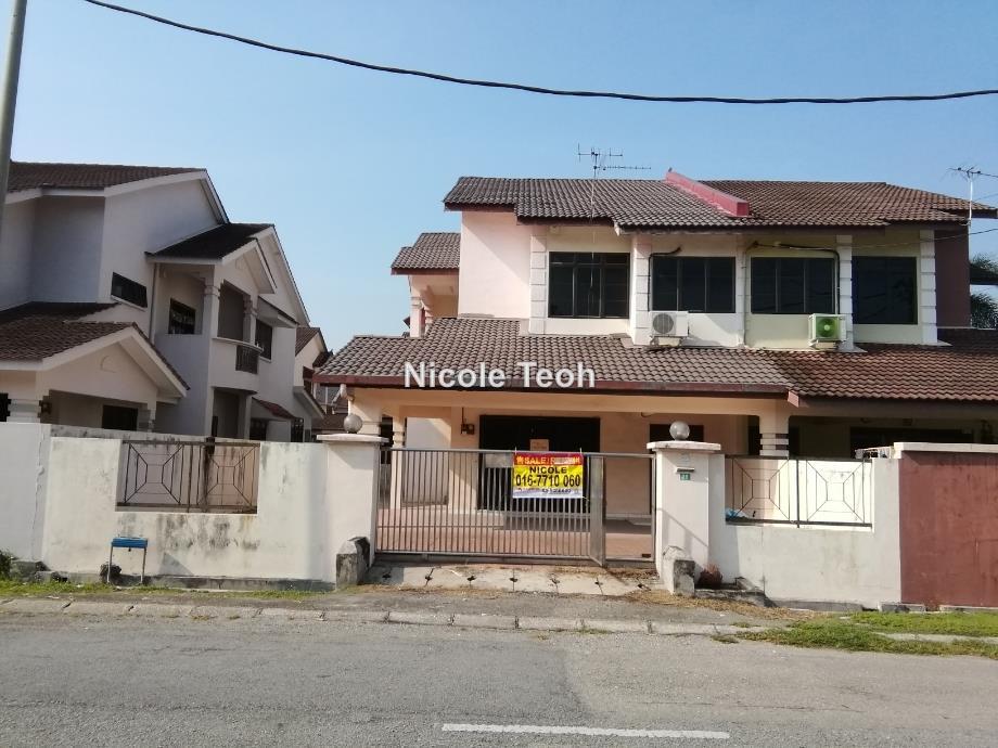 Semi-D house for Sale