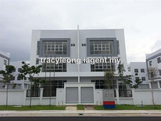 Detached factory for Sale