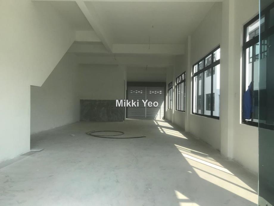 Eco Curve (Eco Business Park 1), 2 Storey Shop