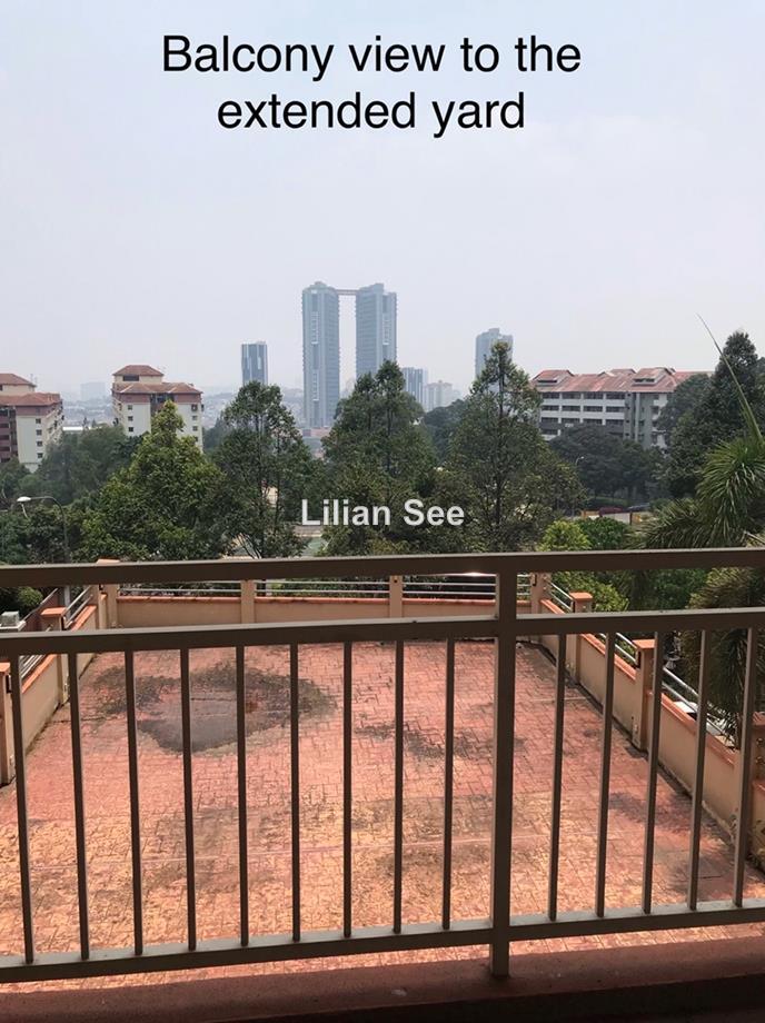 Taman Bukit segar  Semi-D 4 storey renovated