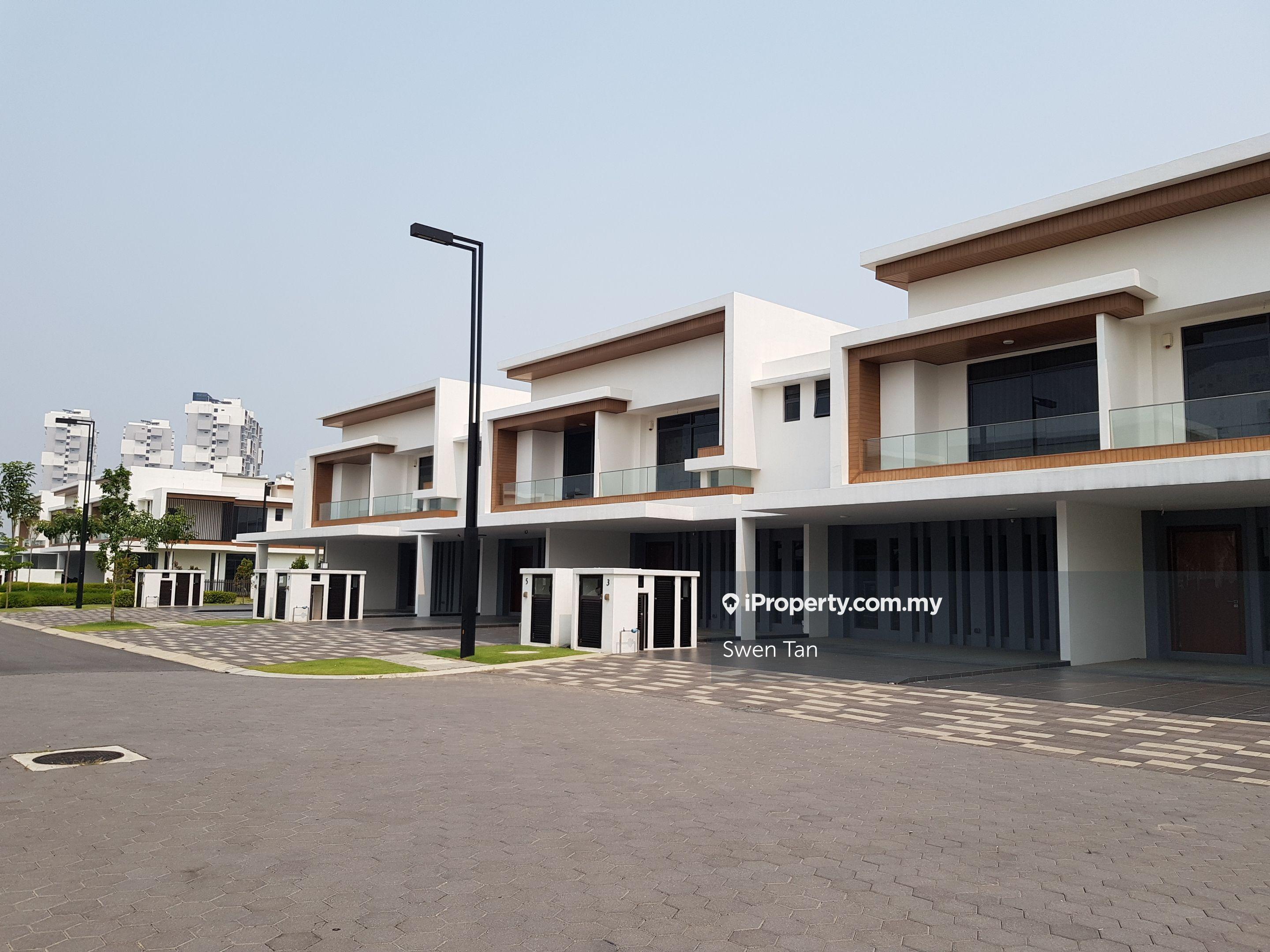 Superlink Villa For Rent
