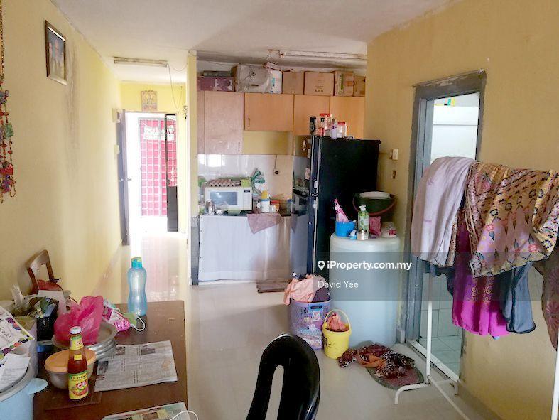 Harmoni Apartment, Damansara Damai for Sale