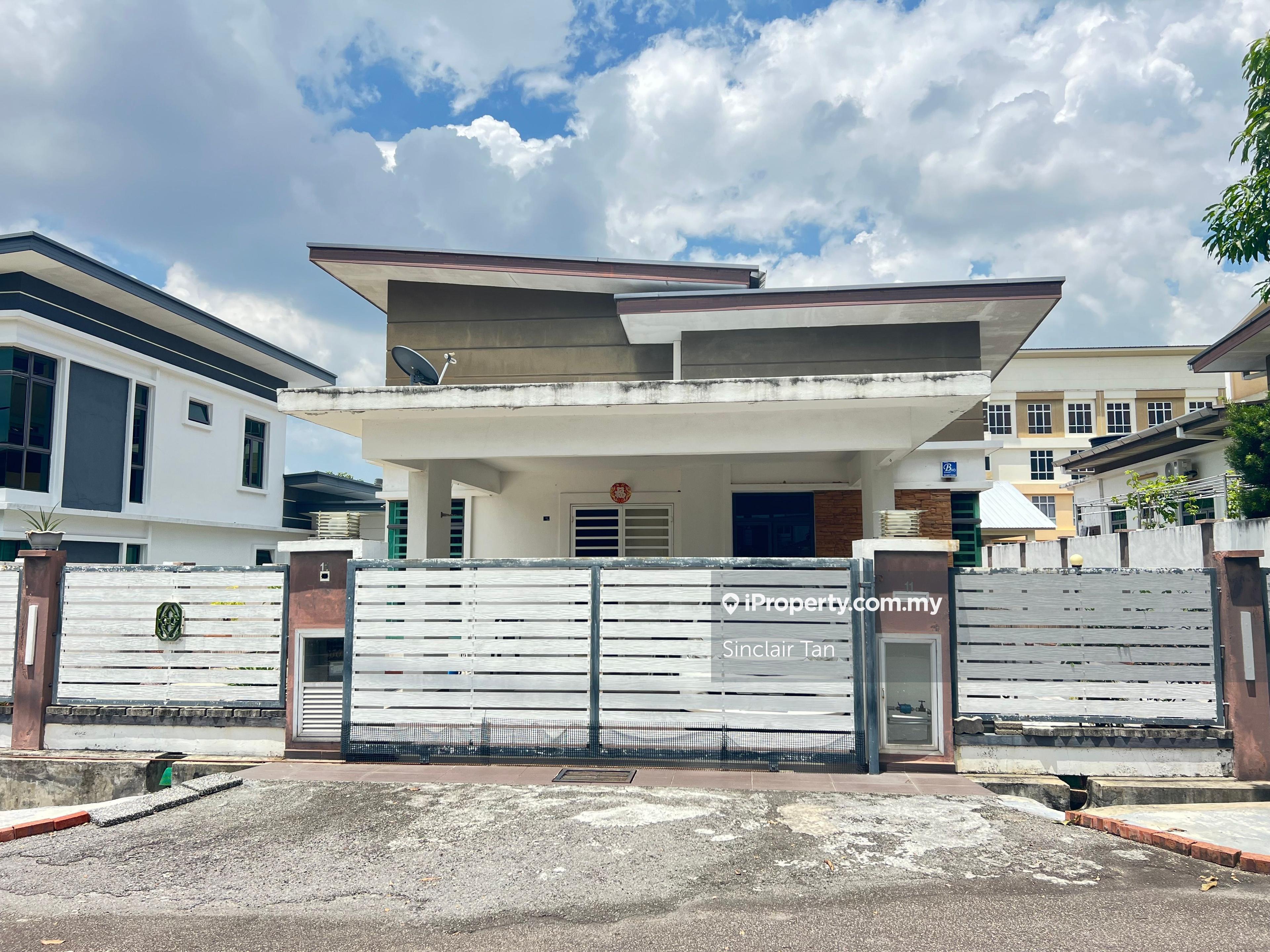 Single Storey Bungalow 4rooms Fully Renovated & Fully Furnish Melaka