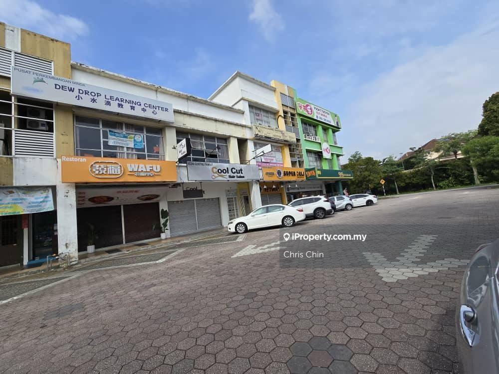 Taman Mount Austin Double Stroey Shoplot For Sale