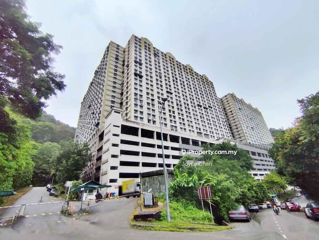 Freehold Apartment - Green Garden, Penang