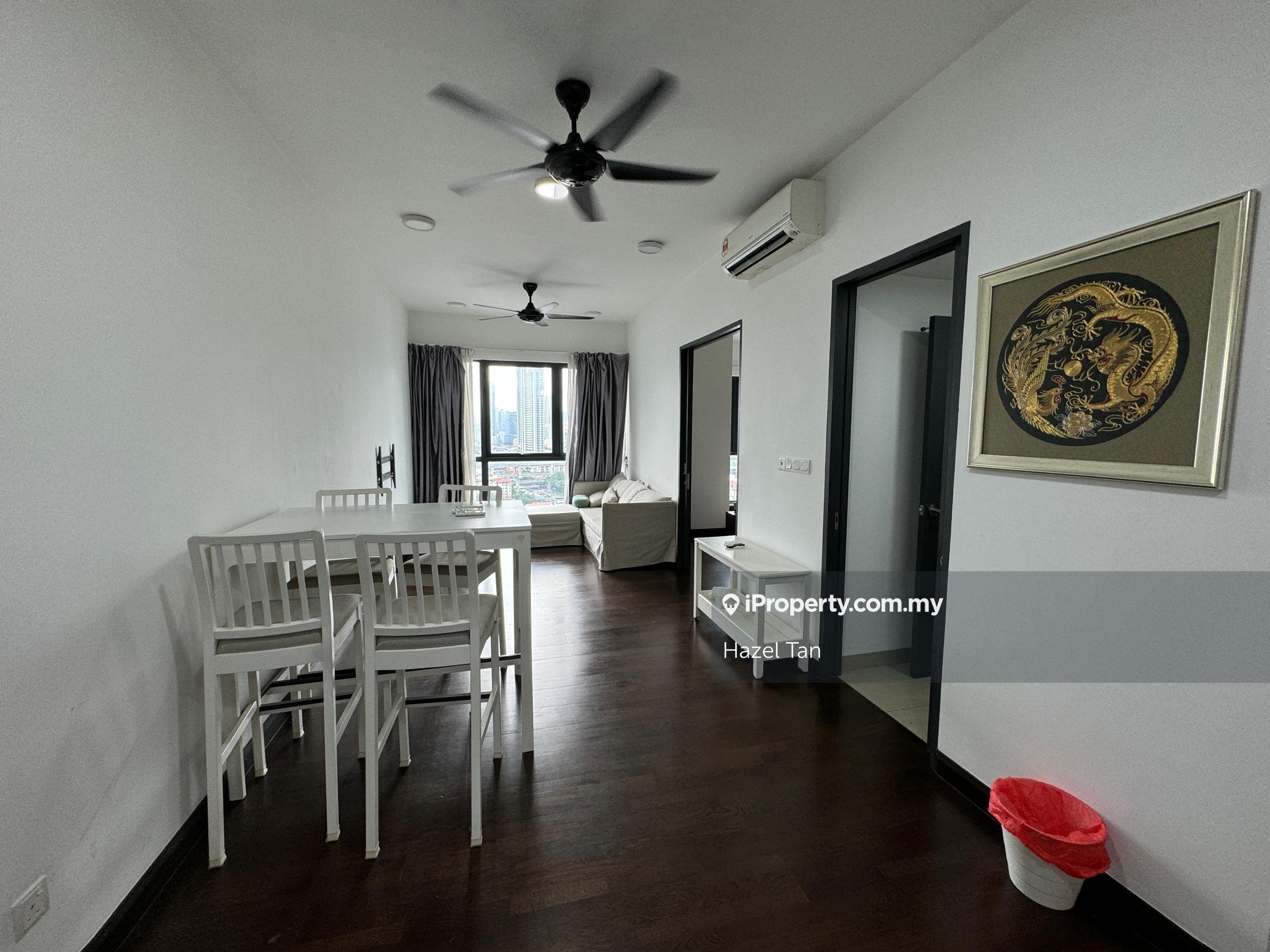 Walking distance to Lrt Mrt , Shopping mall, Medical Center 