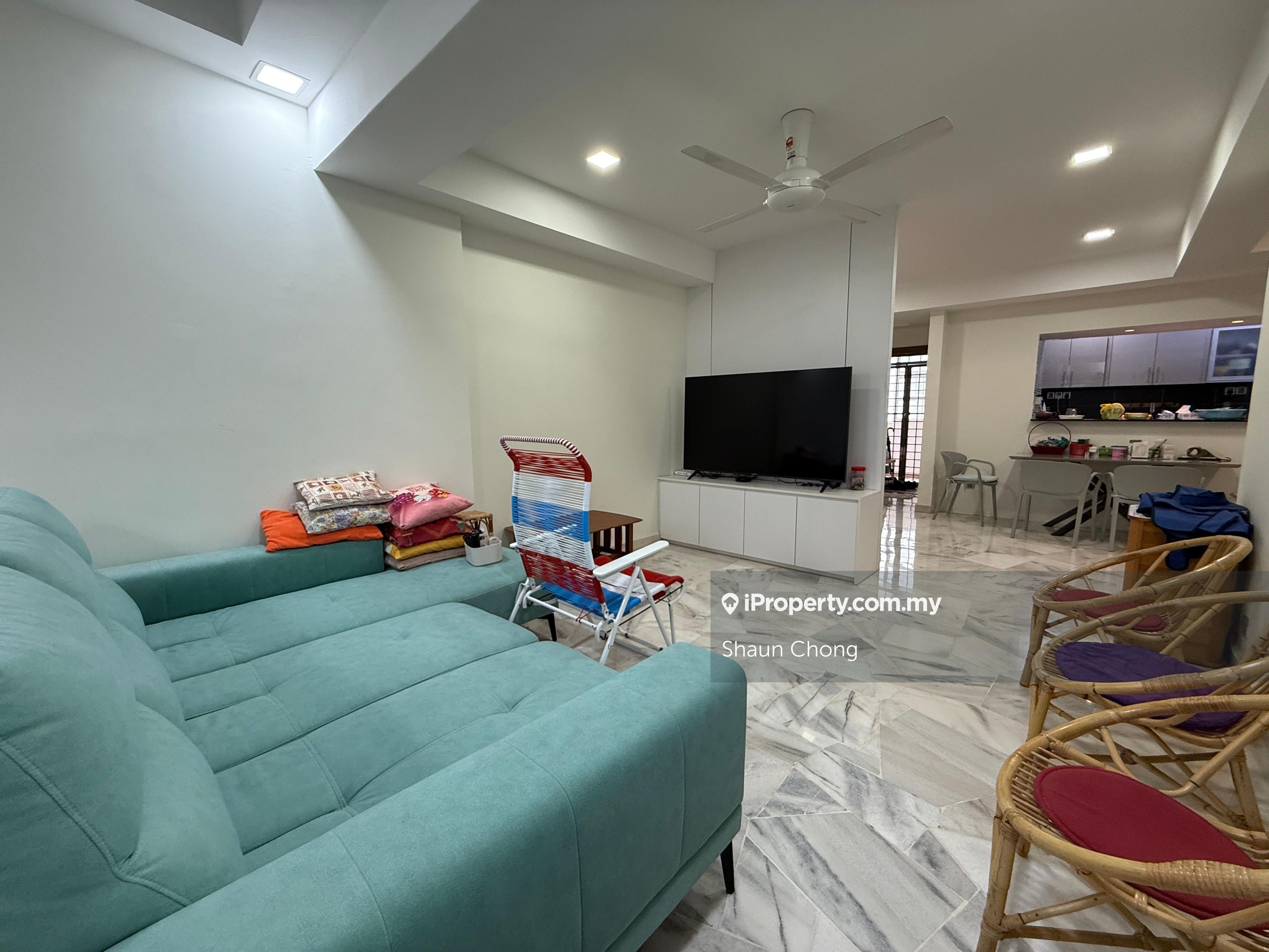 Awana Puri Near Eko Cheras Full Furnish Condo For Rent
