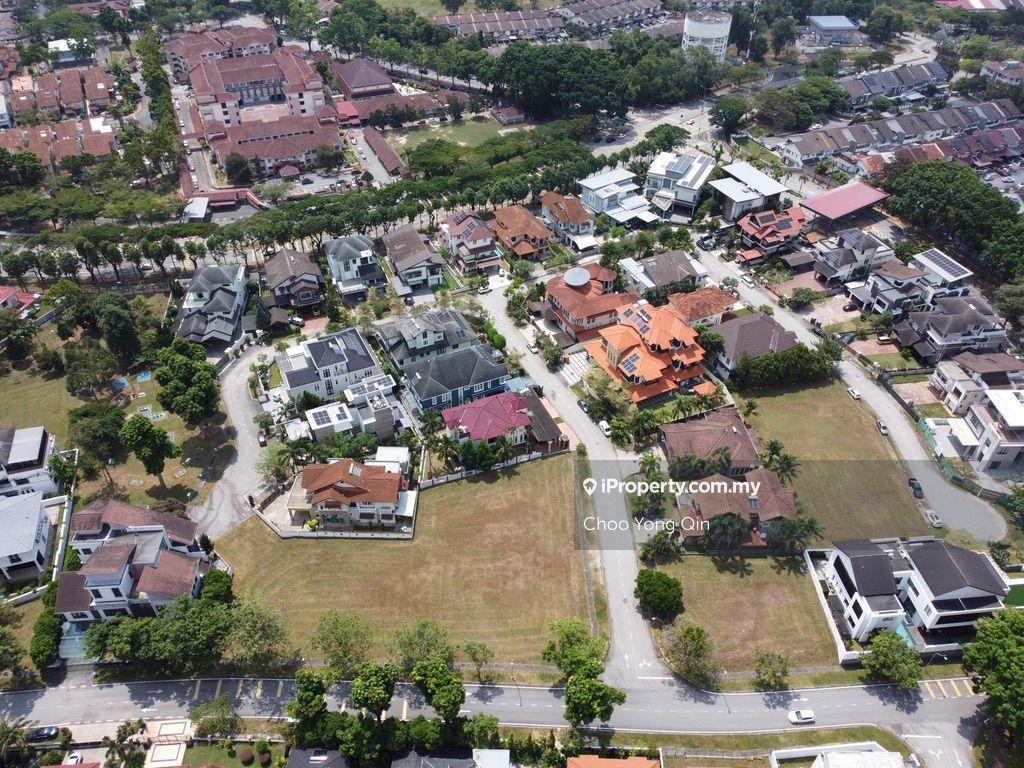 Freehold Land for Sale