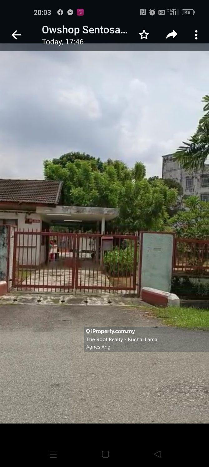 Terrace house for Sale