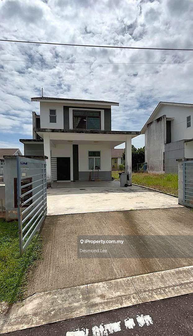 Kulai Scientex@ Erica Hills/ 2 Storey Bungalow/ Intermediate/ Renovate