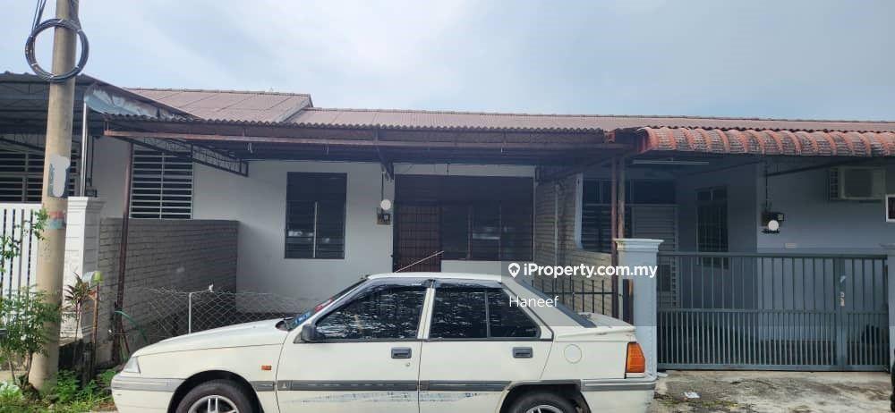 Nice House In Bedong, Kedah (Strategic Location & Affordable Price)