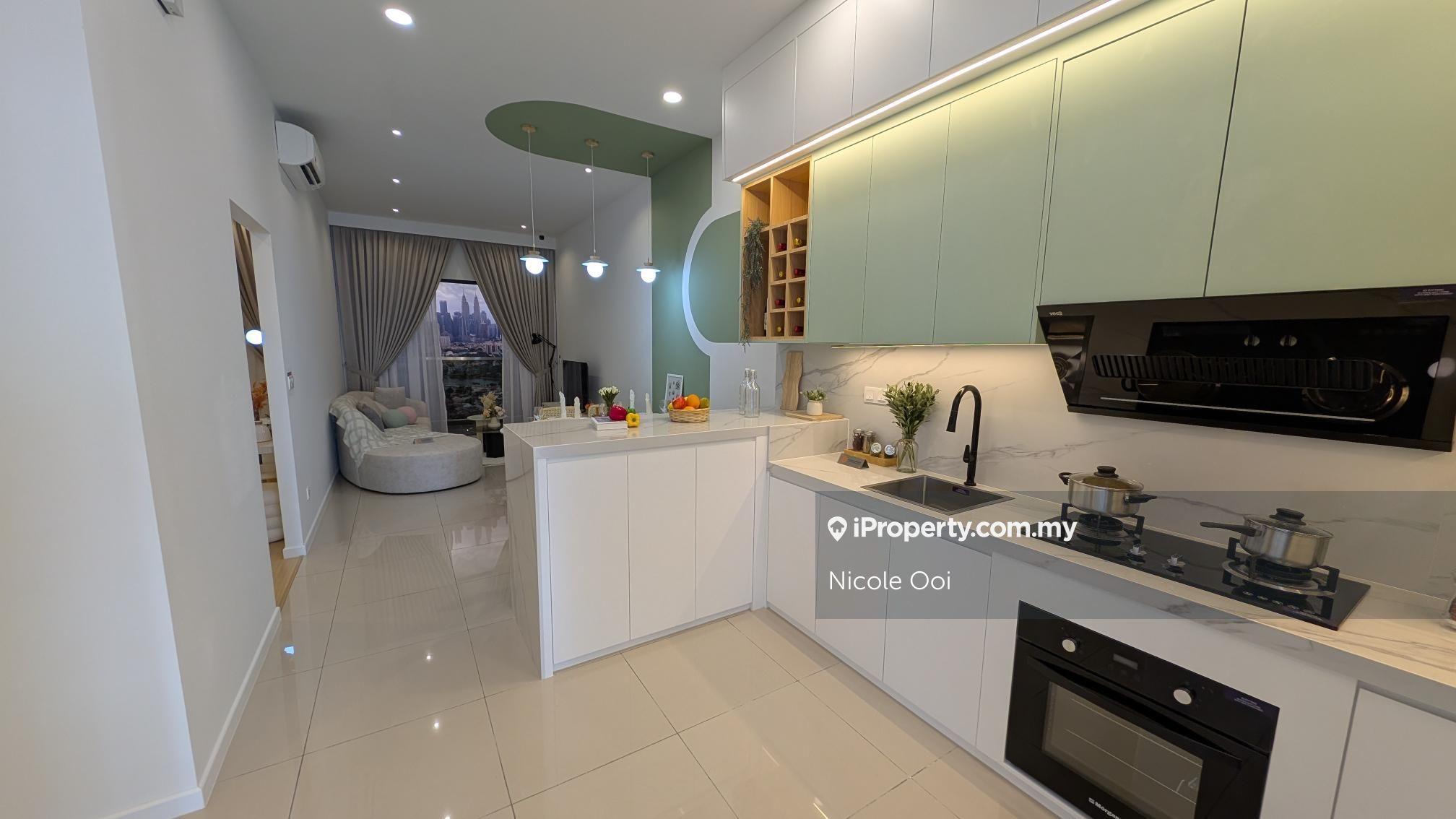Near to MRT Station, KLCC, Tasik Titiwangsa, General Hospital
