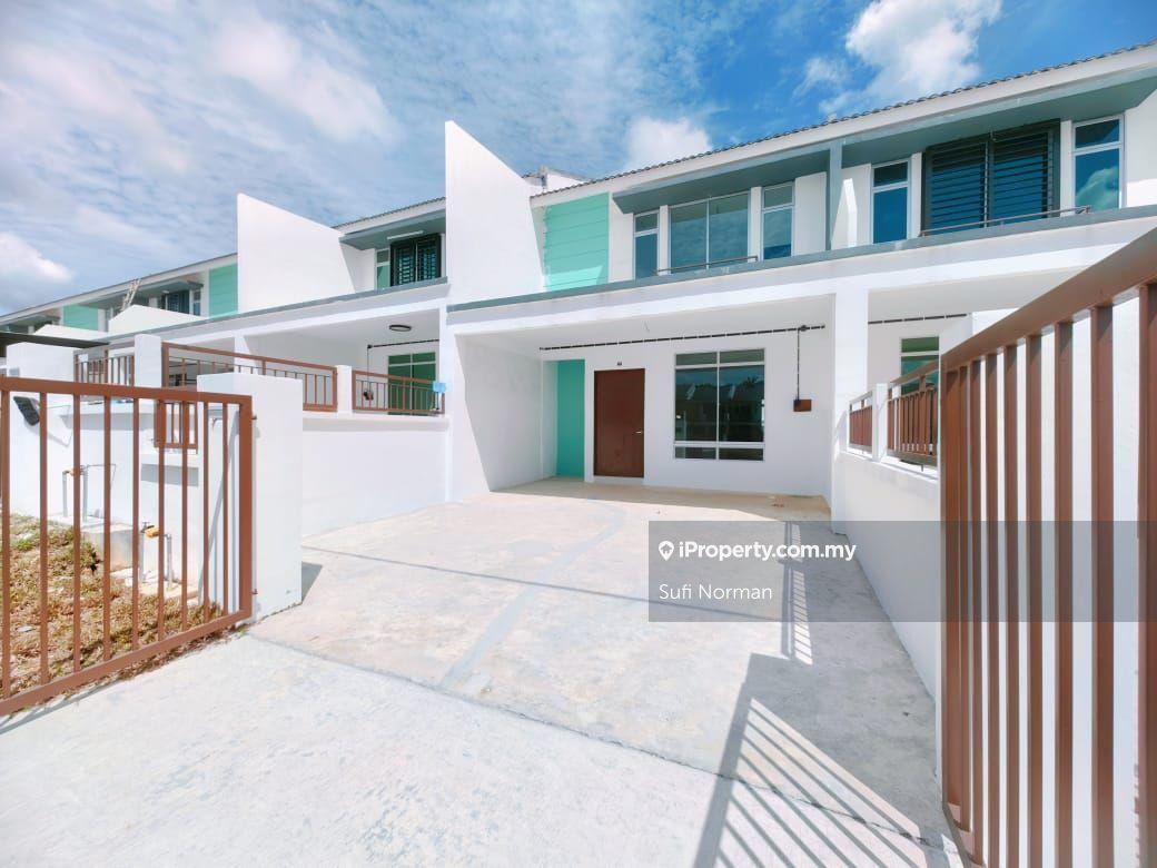 Rumah Baru Kota Tinggi-Free Facing/Full Loan