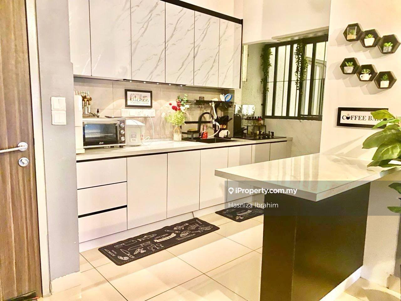 Near to LRT Station, Nicely Decorated, Fully Furnished