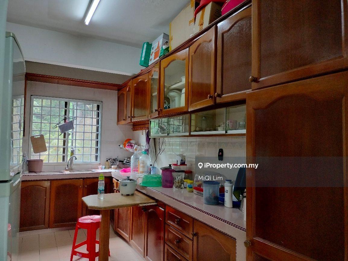 Renovated fully furnished 3room casa venicia greenview