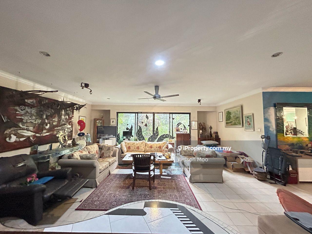 2.5 storey Bungalow @ Freehold @ private swimming pool@Gated & guarded