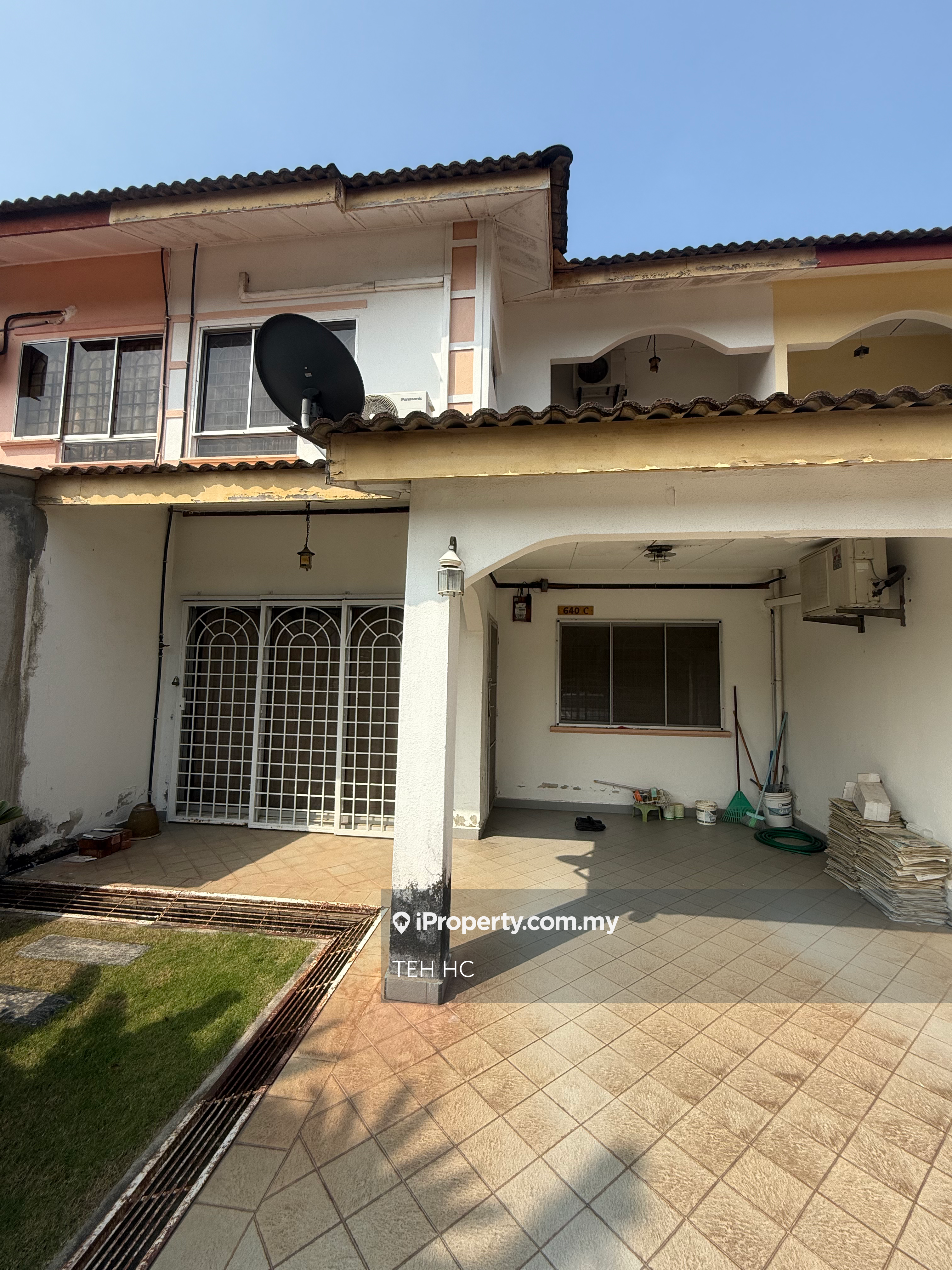 Freehold Double Storey Terrace House at Bukit Beruang near Ayer Keroh