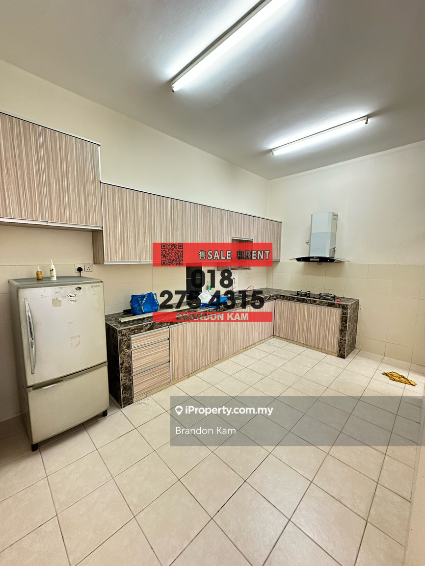 Double Storey Semi Detached House for Rent