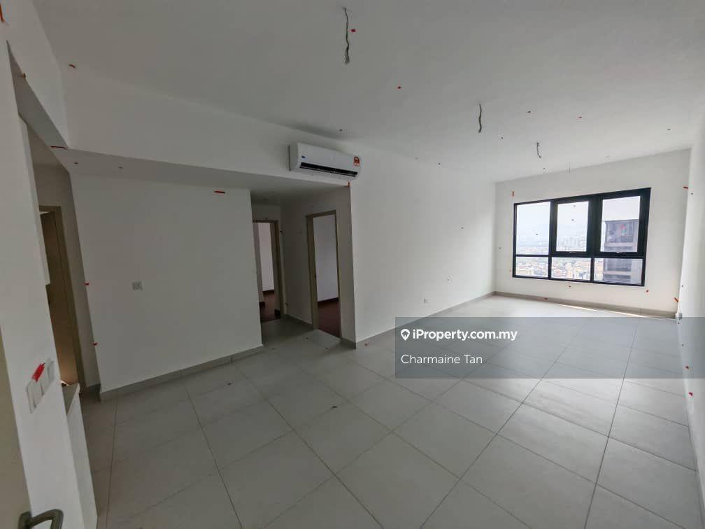 Newly completed! Arunya Residence 2 bedrooms 2 car parks furnished