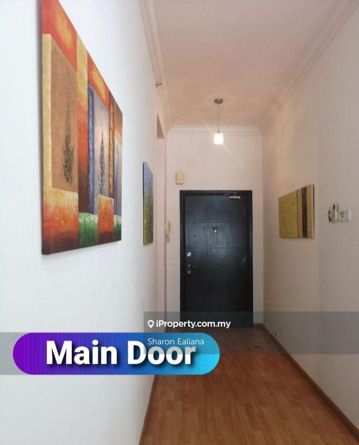 Waldorf is a serviced residence located in the heart of Sri Hartamas.