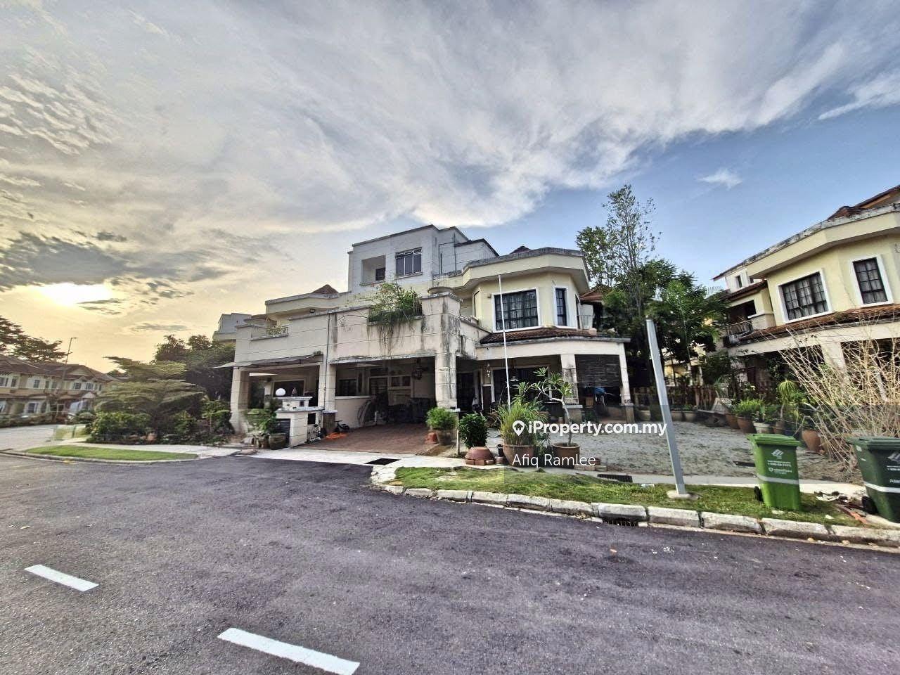 Putrajaya Semi-D 7 Rooms 2.5 Storey P9 Fully Reno Presint 9
