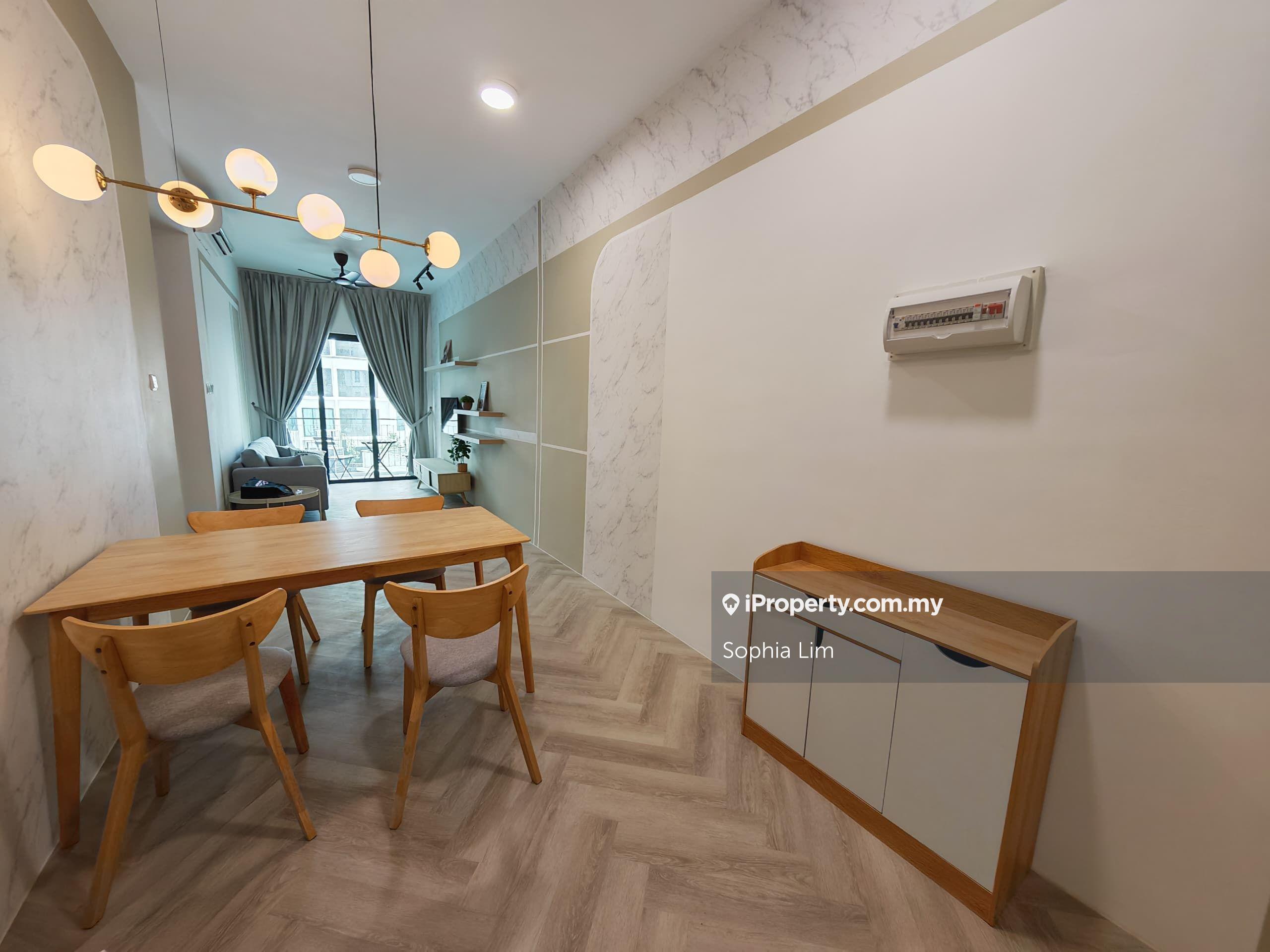 Upton By Elica Apartment at Arang Road