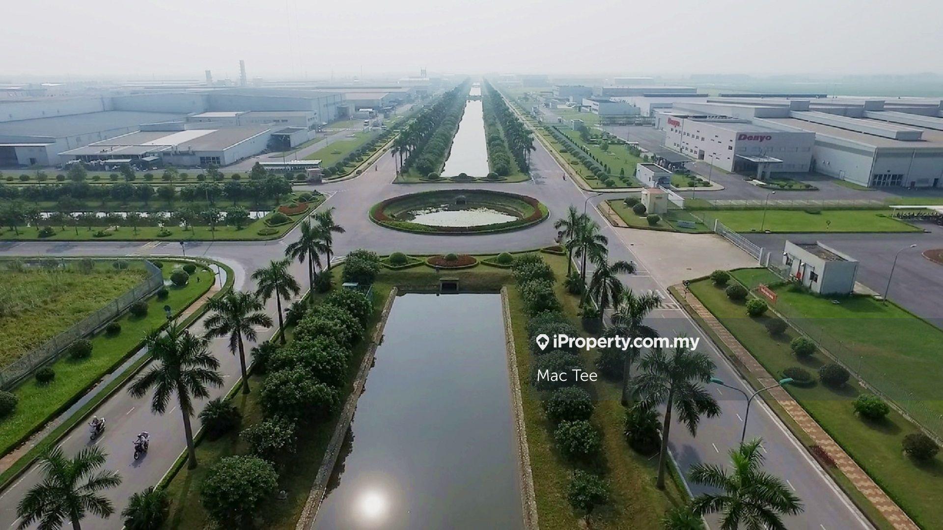 Commercial land for Sale