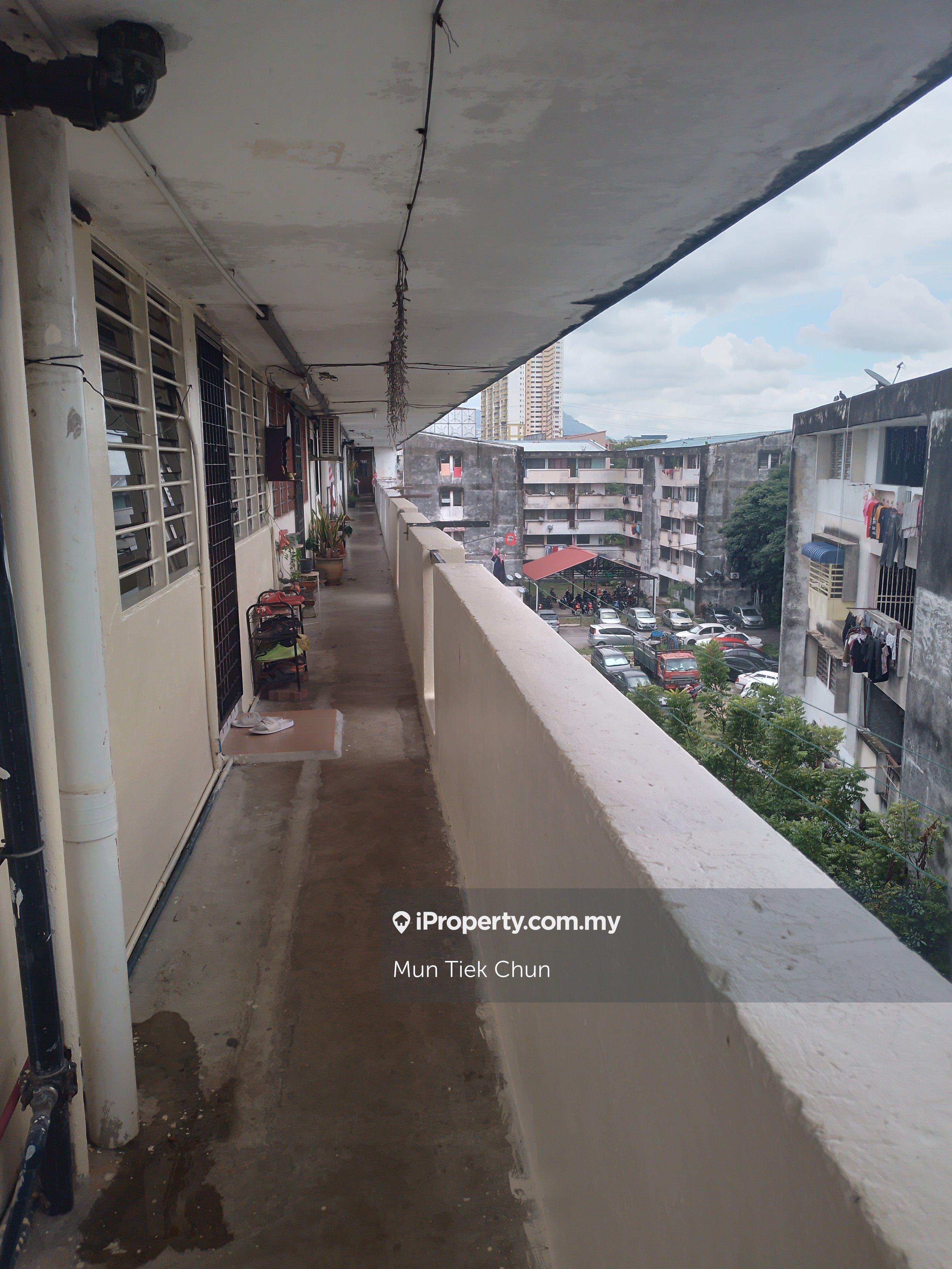 2 unit flat for rent