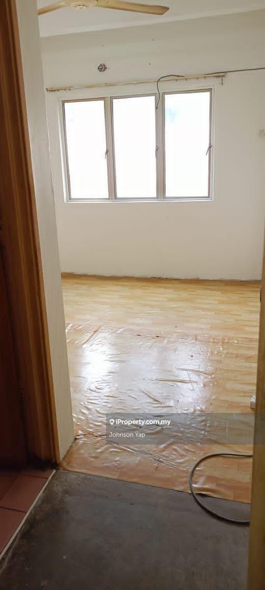 Pangsapuri taman bukit rawang putra apartment for sale
