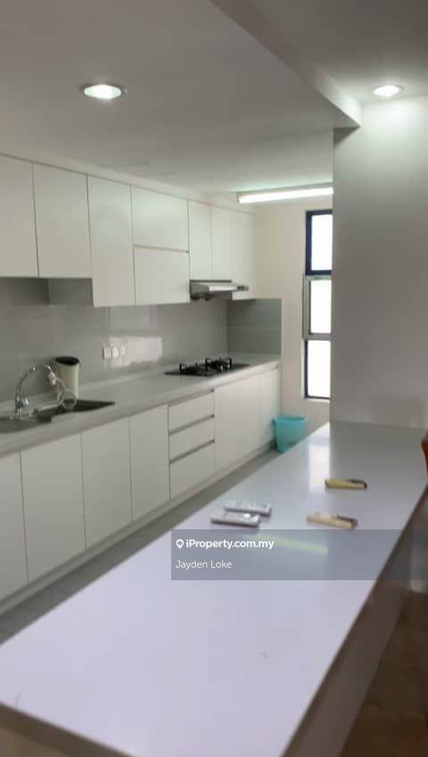 Impiana on The Waterfront 3r2b, fully furnished