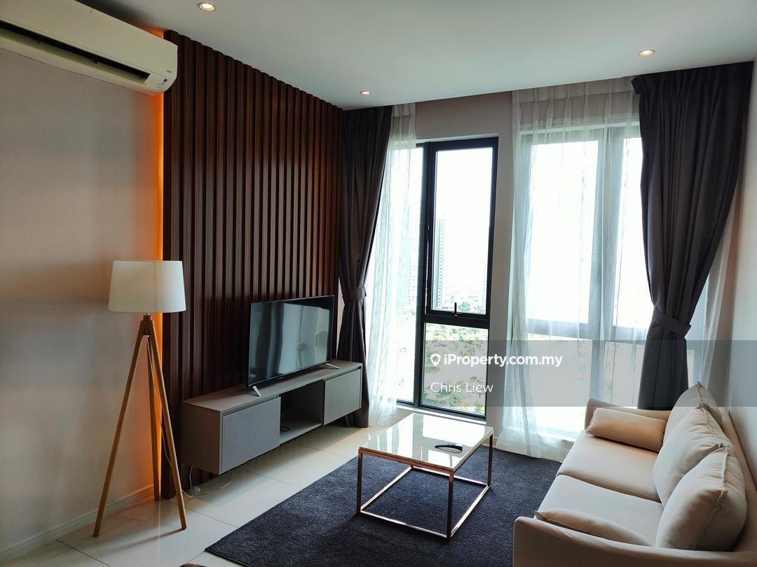 Elysia Park good condition unit, can buy for investment or own stay