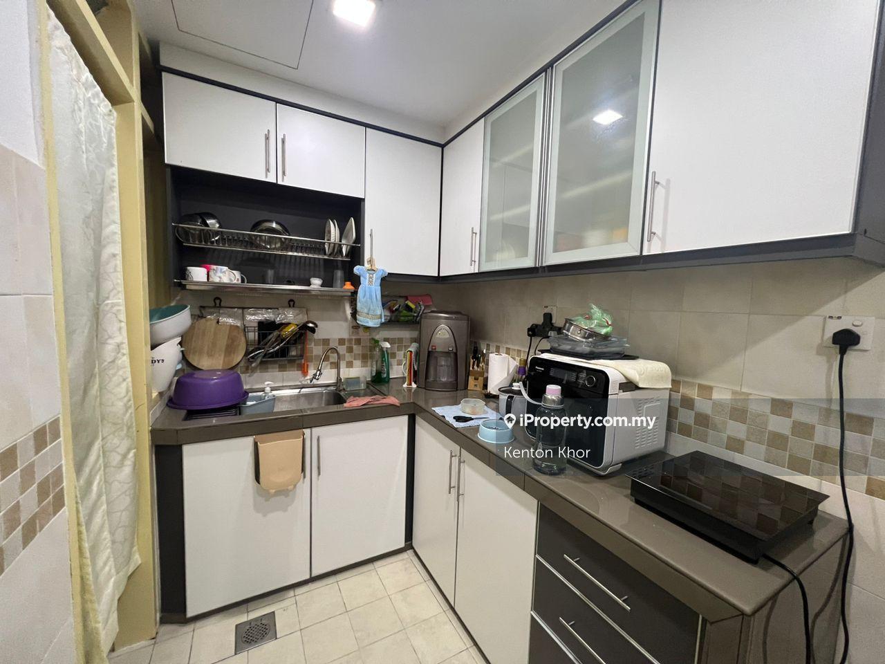 Puteri Bayu Apartment for Sale