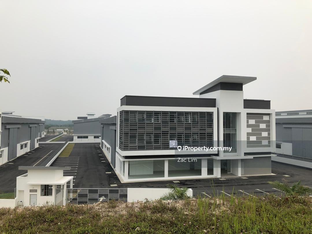 Detached factory for Rent