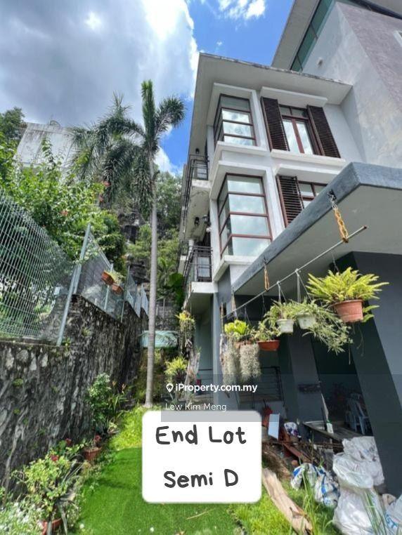End Lot Semi D / Anjung Tiara 3sty, Segambut