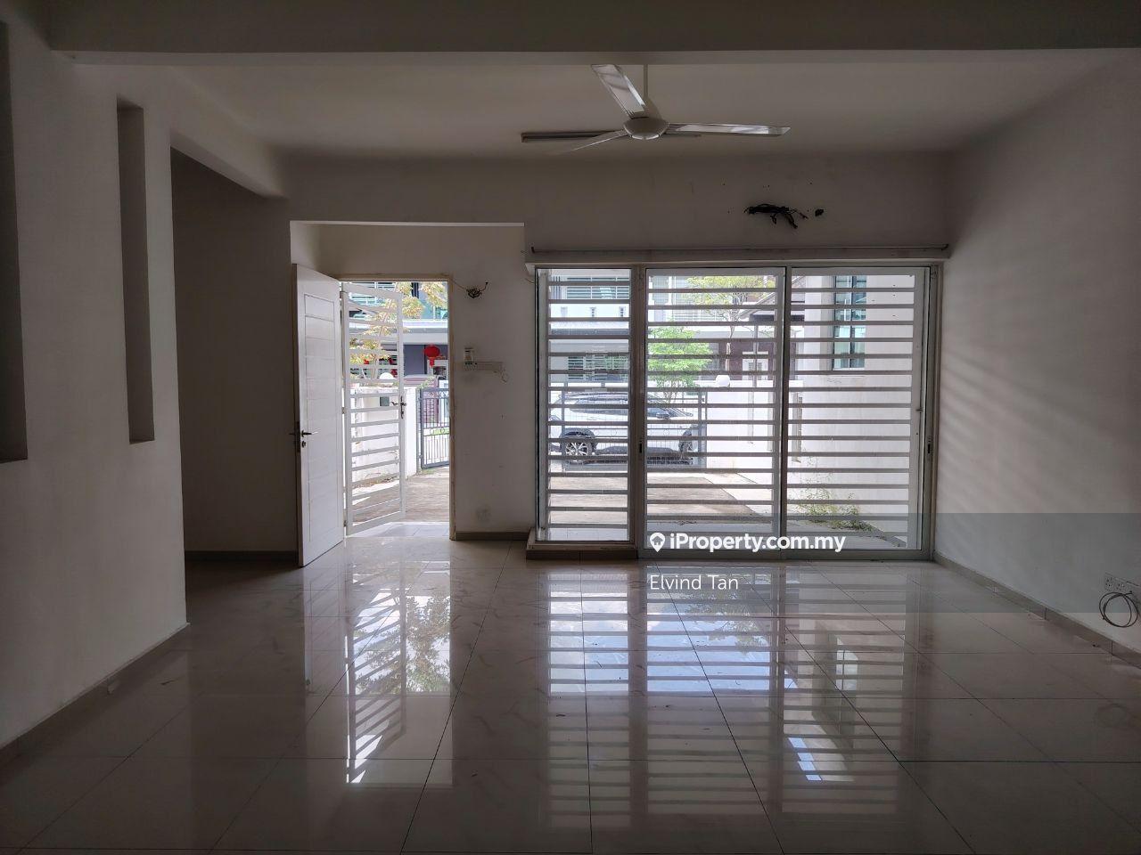 Below Market Value Gated Guarded 2 Storey @ Country Villas Resort