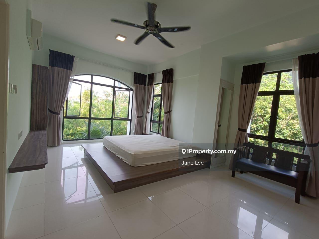 Beautiful Seaview, pool view, hills view and unblocked greenery view!