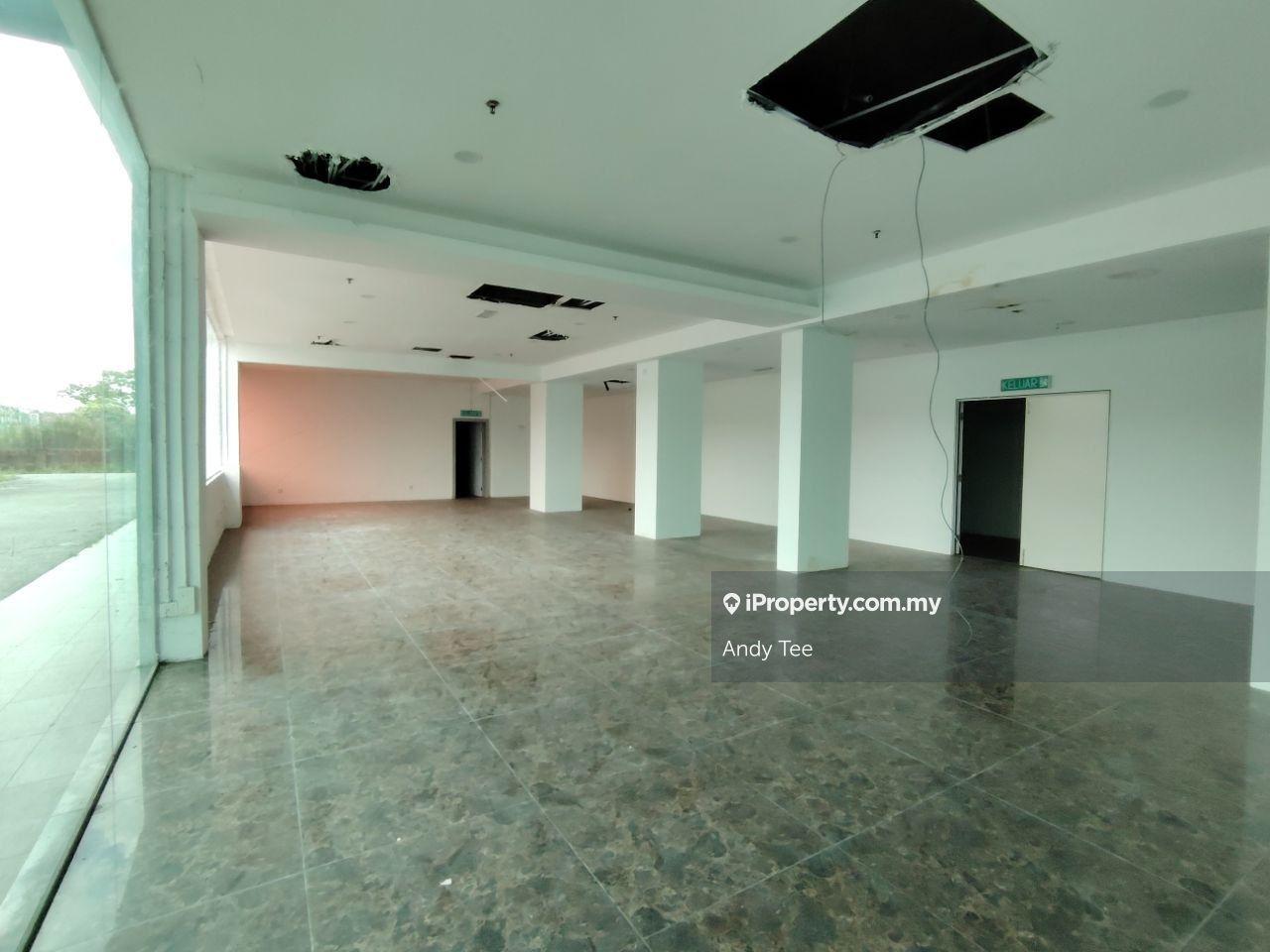 Standalone Commercial Bungalow Showroom warehouse
