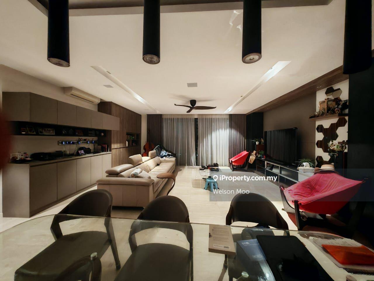 Infiniti 3 residence @ Id design renovated with 3 carparks