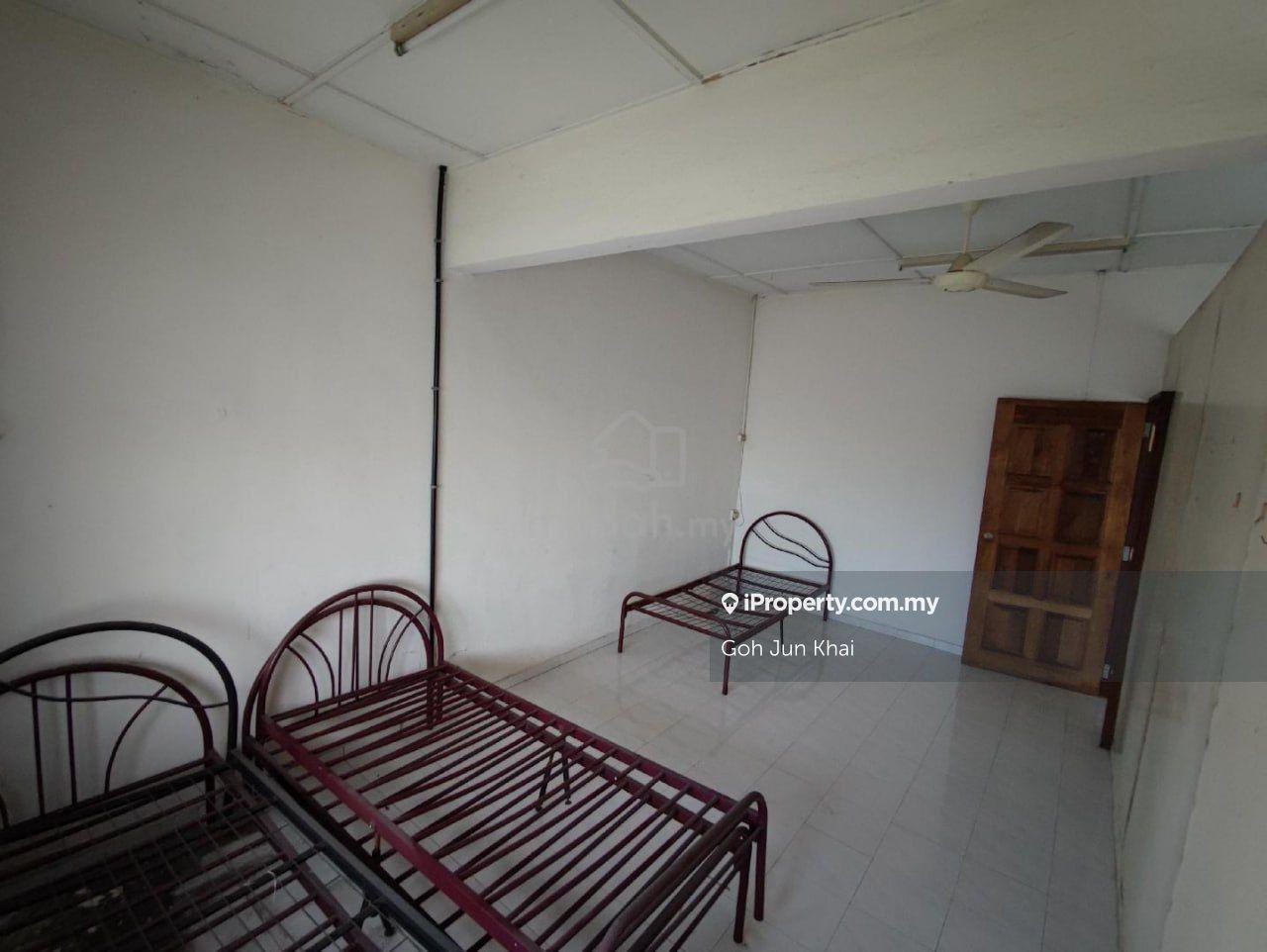 Double Storey Terrace @ Bukit Beruang