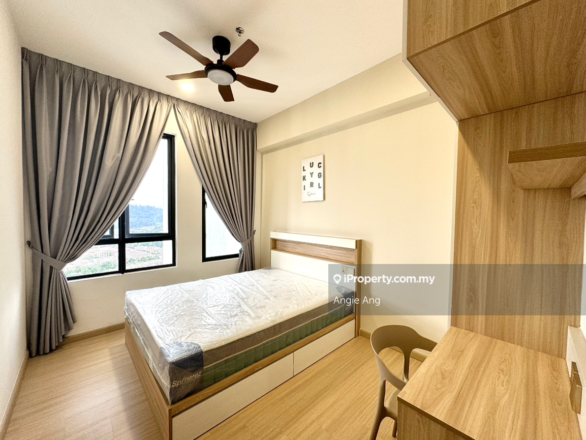 Linked Bridge To MRT ! Nice Room For Rent ! Move In Anytime !